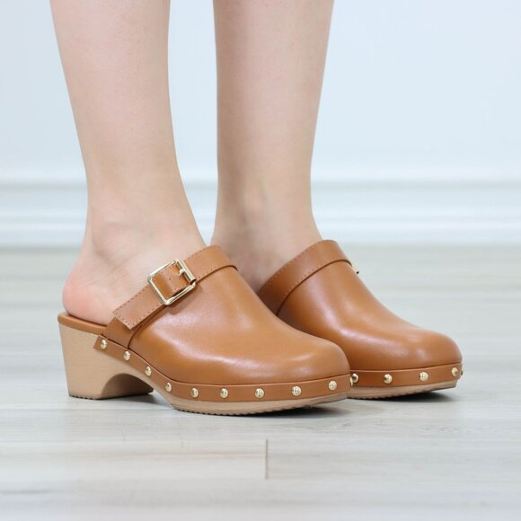 Low Heel Studded Clogs Slip On Faux Leather Mules Retro Style Shoes Lightweight - Picture 12 of 12
